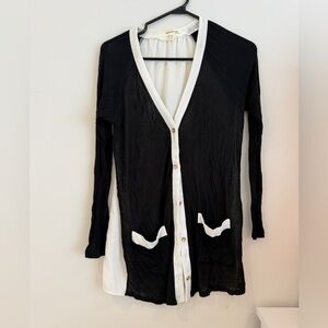 Monteau Black and White Cardigan Sweater